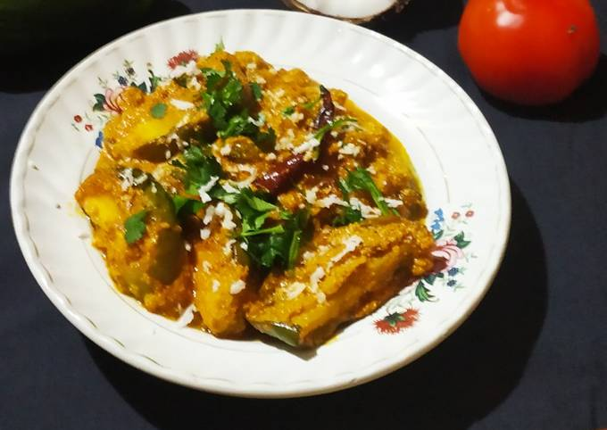 Poppy Seed and Coconut Vegetable Curry